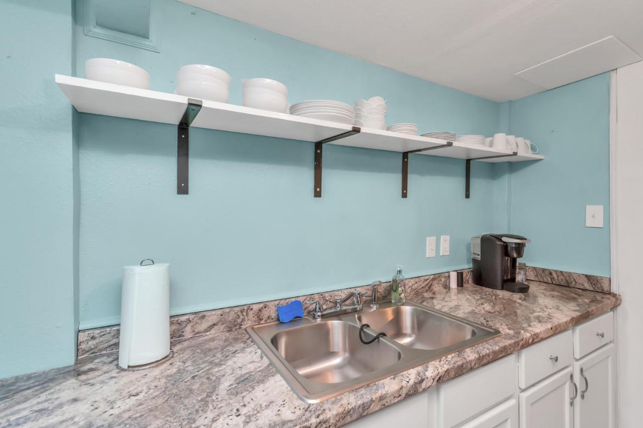 Galveston Studio - Sleeps 7 - Minutes To Beach !! Ngoại thất bức ảnh