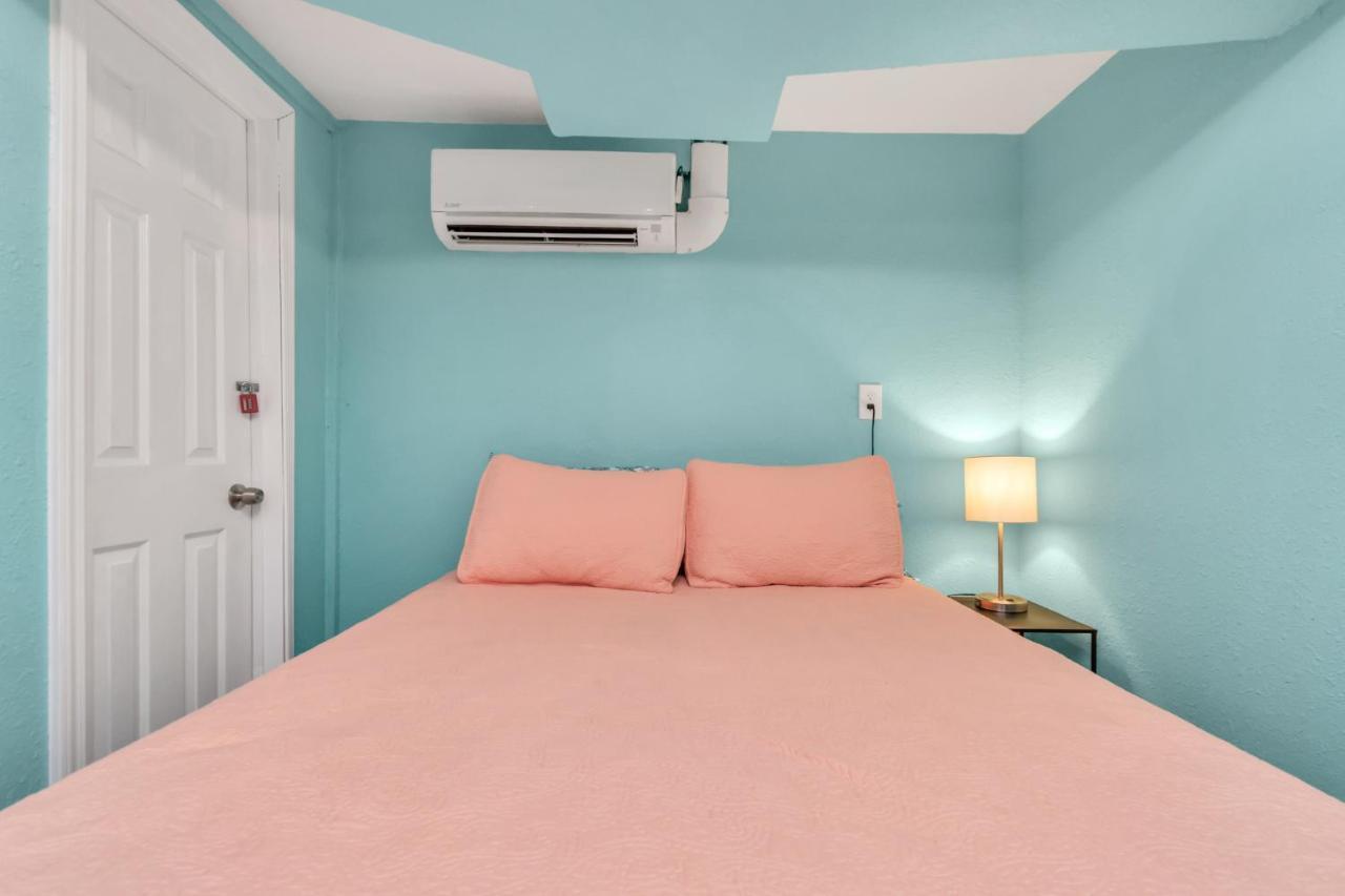 Galveston Studio - Sleeps 7 - Minutes To Beach !! Ngoại thất bức ảnh
